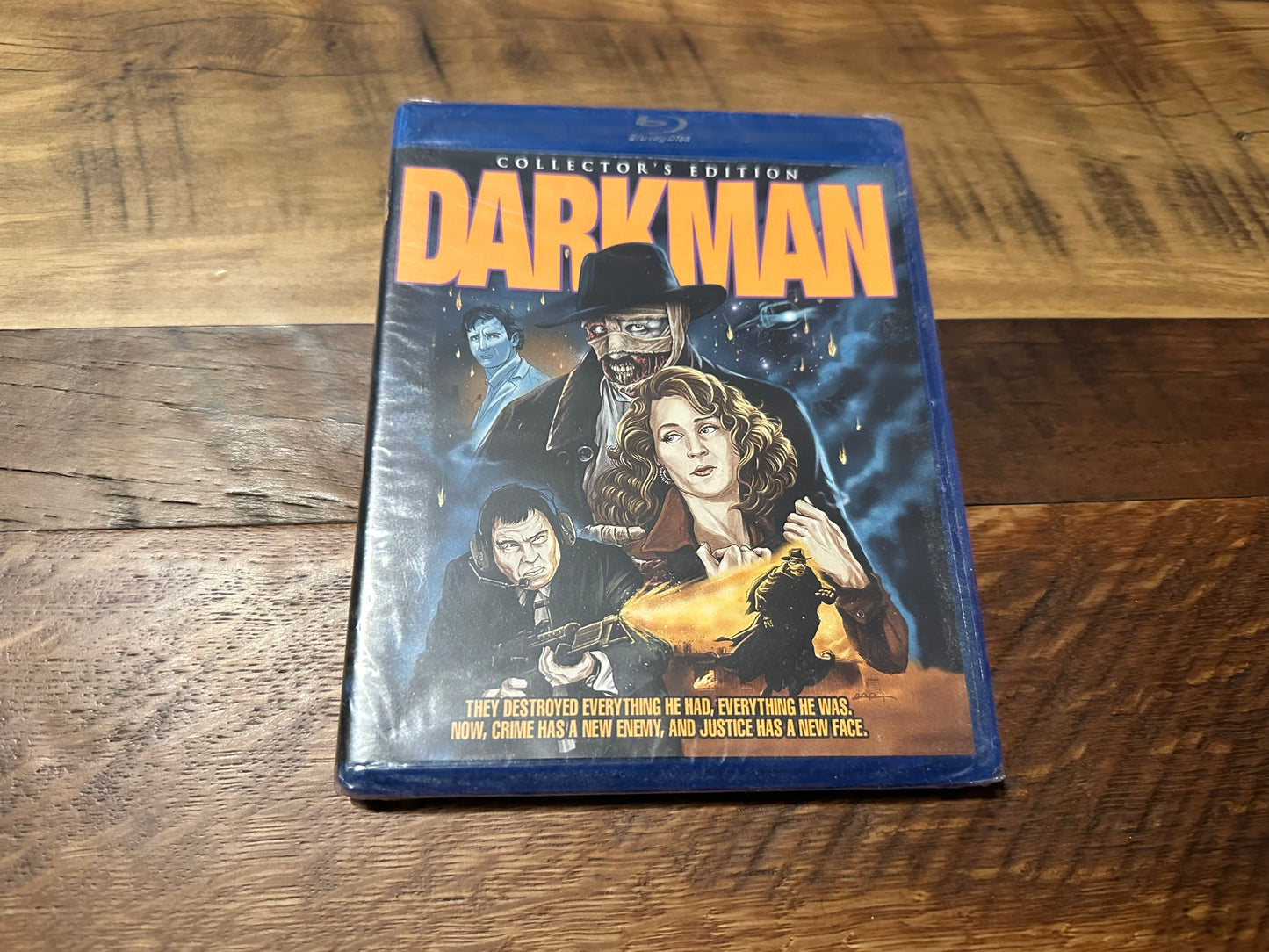 Darkman Blu ray-Scream Factory-Collector’s Edition-90’s Classic-NEW-