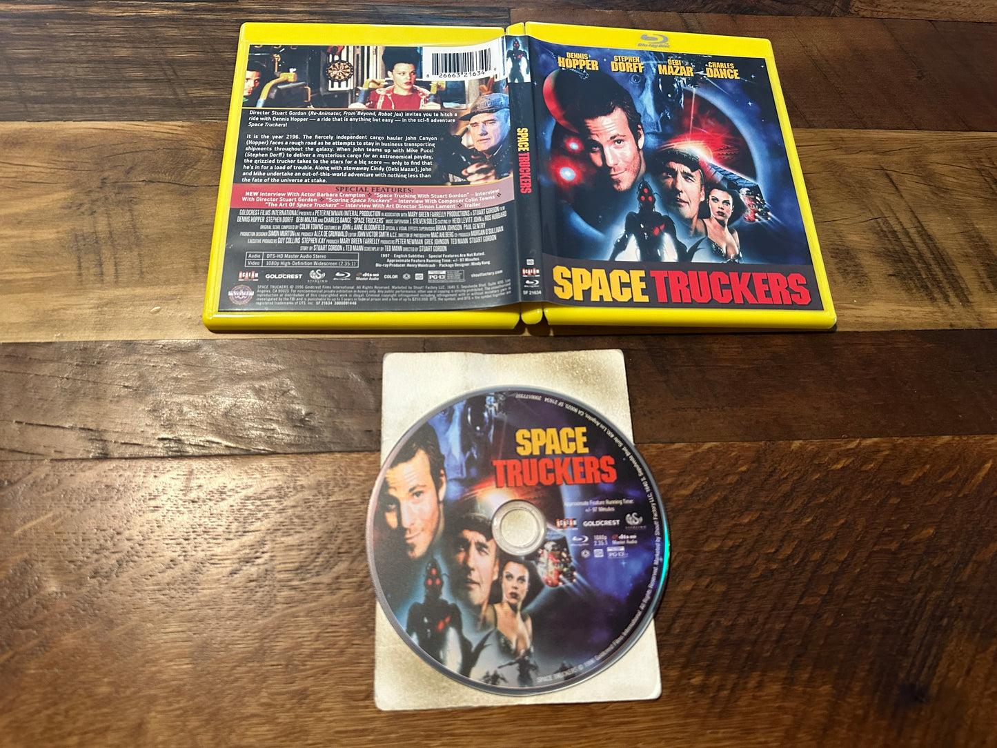 Space Truckers (Blu ray, Scream Factory, 90’s Classic, Dennis Hopper)