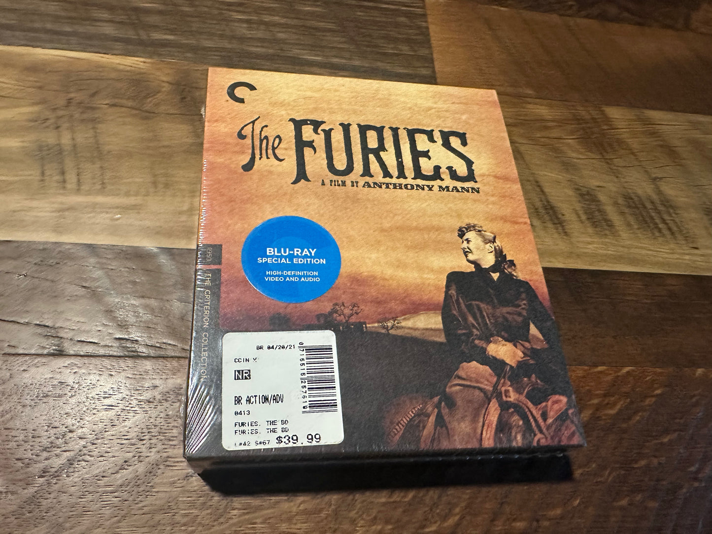 The Furies Blu ray-Criterion Collection-Special Ed-50’s Classic-NEW