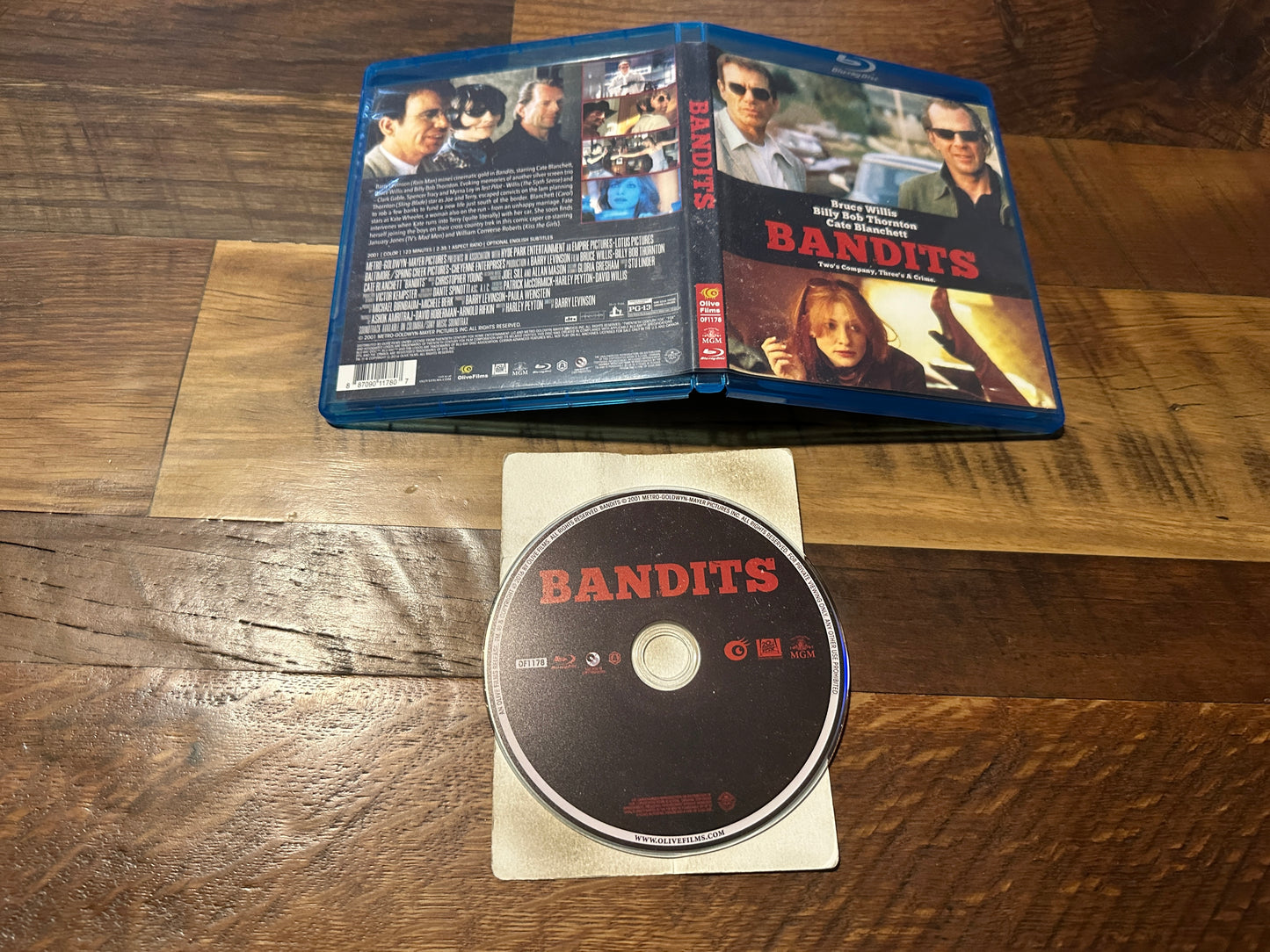 Bandits (Blu ray, Olive Films, 2001 Bruce Willis Classic, Widescreen)