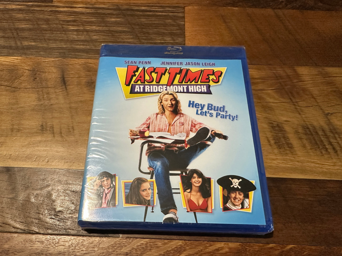Fast Times At Ridgemont High (Blu ray, Universal, Sean Penn, NEW)