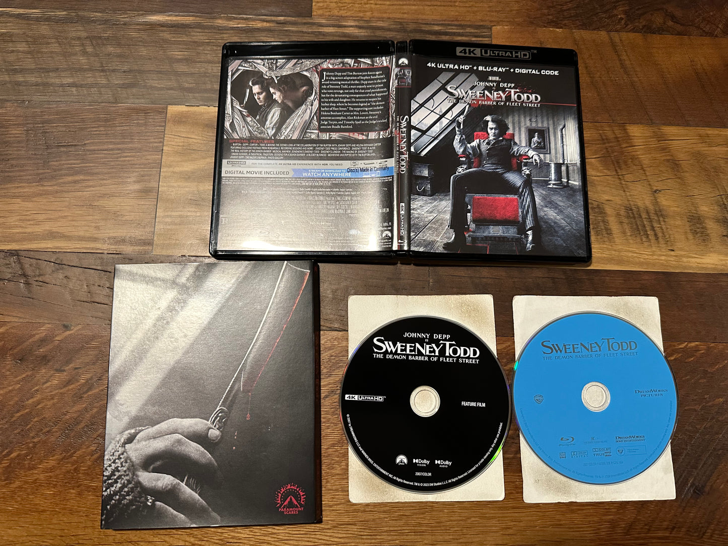 Sweeney Todd 4K Ultra HD/Blu ray-Paramount Scares Slipcover-No Digital