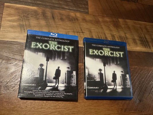 The Exorcist The Complete Anthology Blu ray-Slipcover-6 Disc