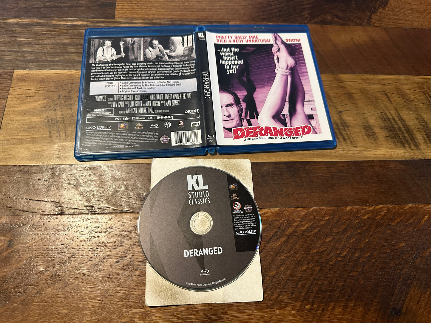Deranged (Blu ray, Kino Lorber, 70’s Horror Classic, Widescreen)