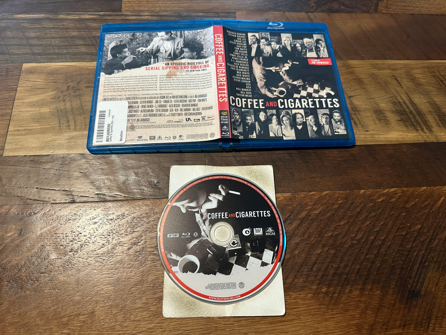 Coffee and Cigarettes (Blu ray, Olive Films, 2003 Classic, Widescreen)