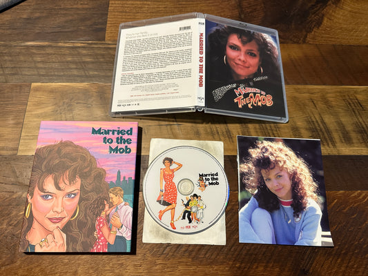 Married To The Mob Blu ray-Fun City Editions-Booklet-Slipcover-