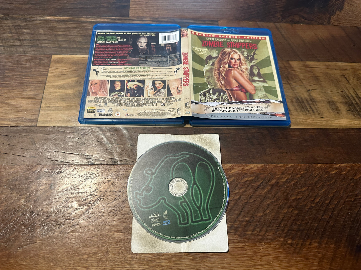 Zombie Strippers (Blu ray, Sony Pictures, Robert England Classic)