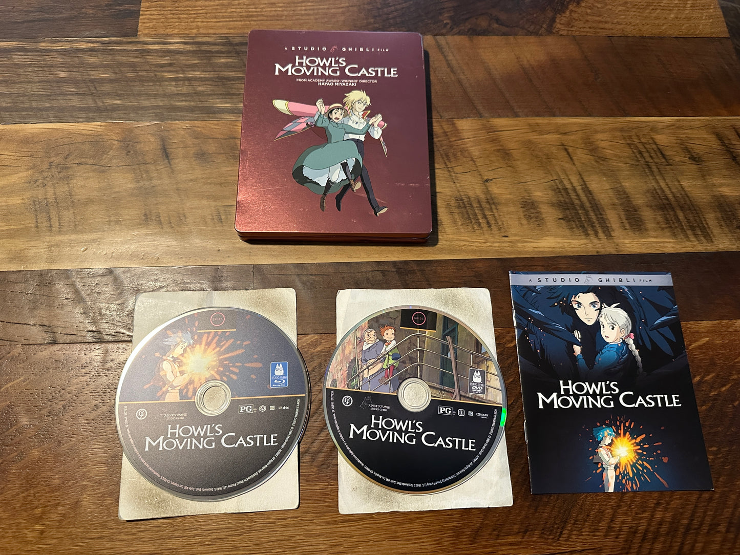 Howl’s Moving Castle (Blu ray, Steelbook, Shout Factory, DENTED)