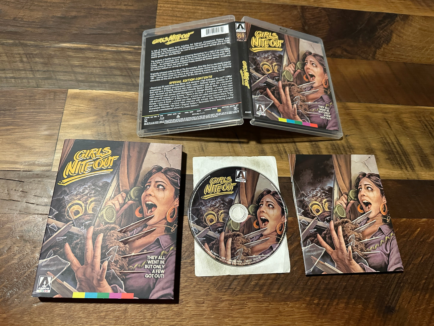 Girls Nite Out (Blu ray-Arrow Video-Slipcover, Booklet, Classic Horror)