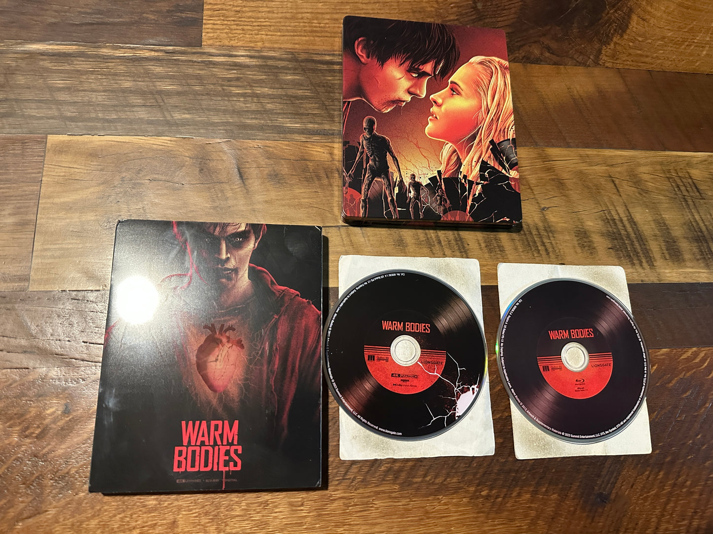 Warm Bodies (4K Ultra HD, Steelbook, Slipcover, Lionsgate, No Digital)