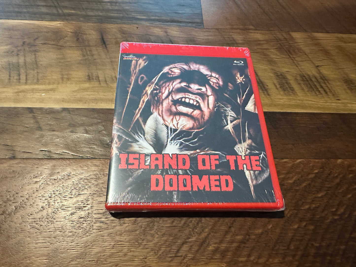 Island of the Doomed (Blu ray, Mondo Macabro, Limited Edition, Red Case, NEW)