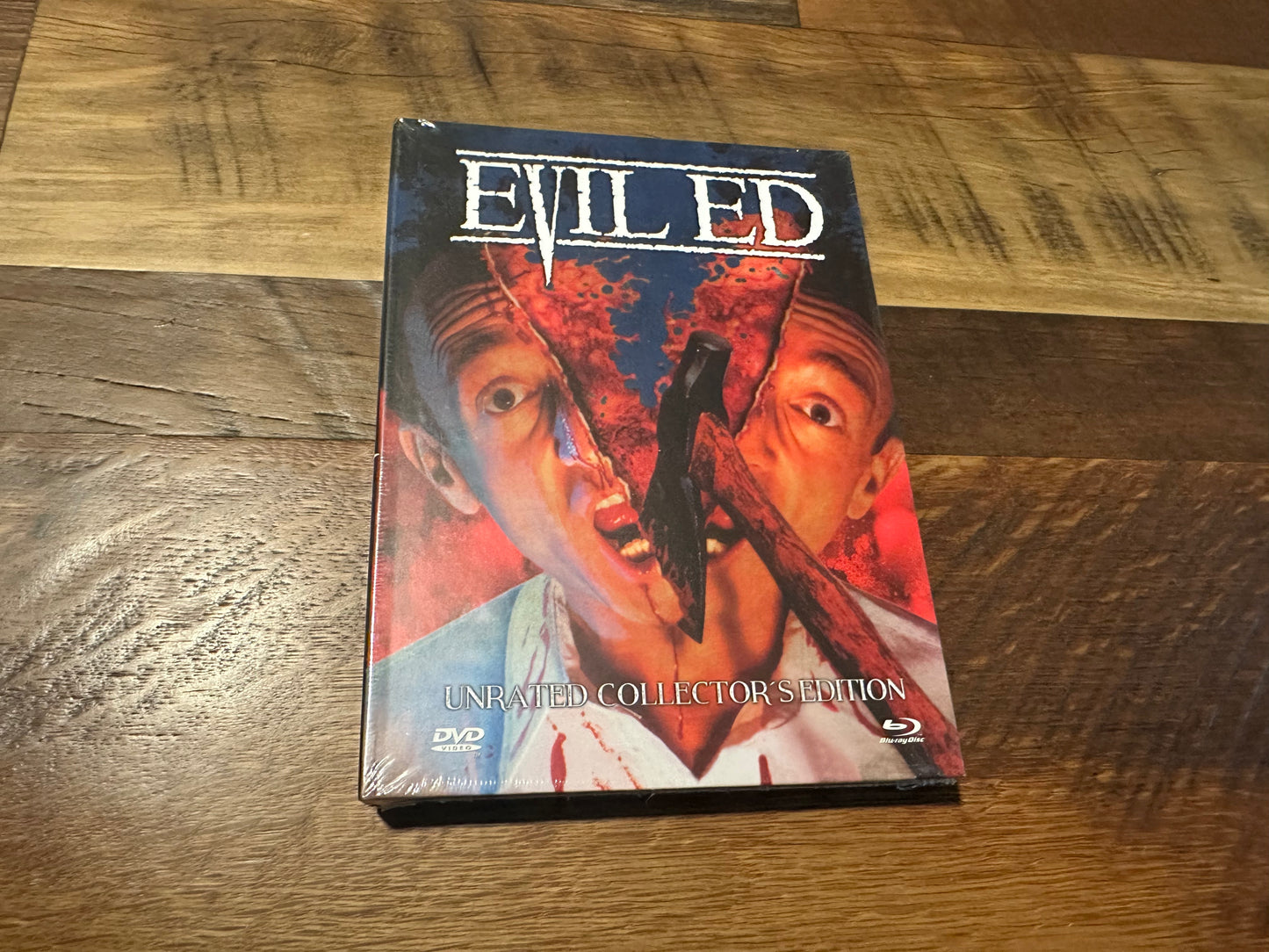 Evil Ed Blu ray/DVD-Mediabook-Cover B-666 Made-Region B-NEW/Sealed