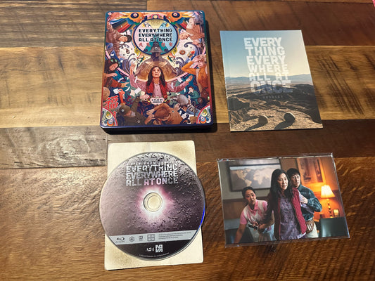 Everything Everywhere All At Once Blu ray-A24-Steelbook-Booklet