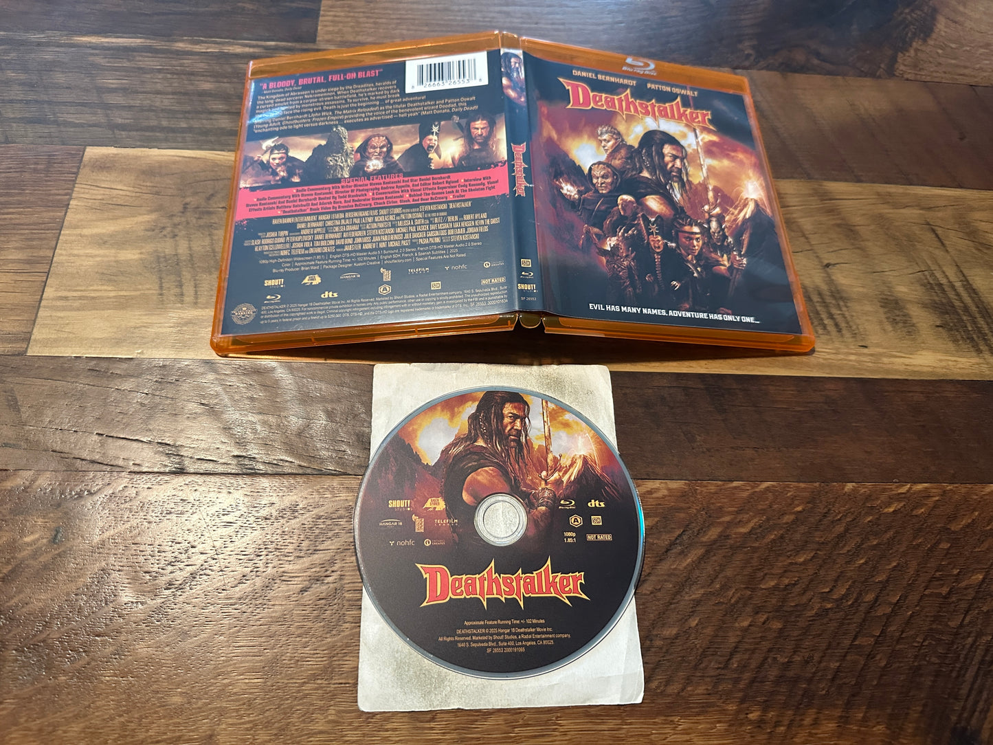 Deathstalker 2025 (Blu ray, Shout Studios, Daniel Bernhardt Classic)
