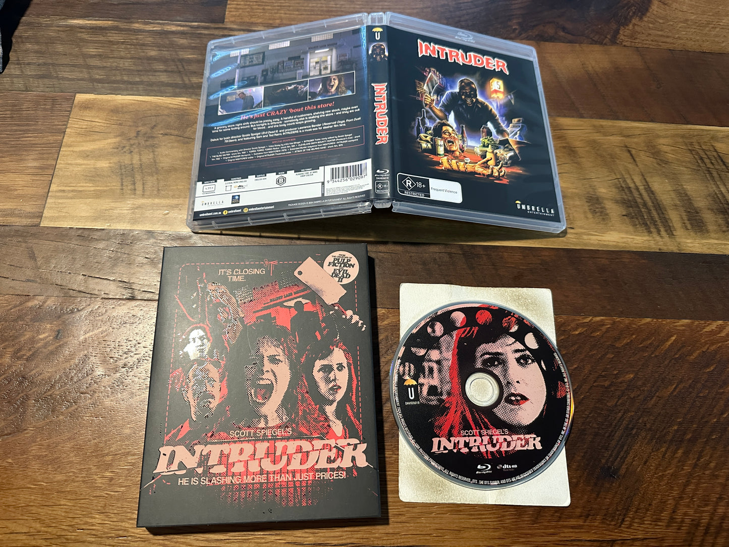 Intruder (Blu ray, Umbrella Entertainment, Slipcover, Region B)