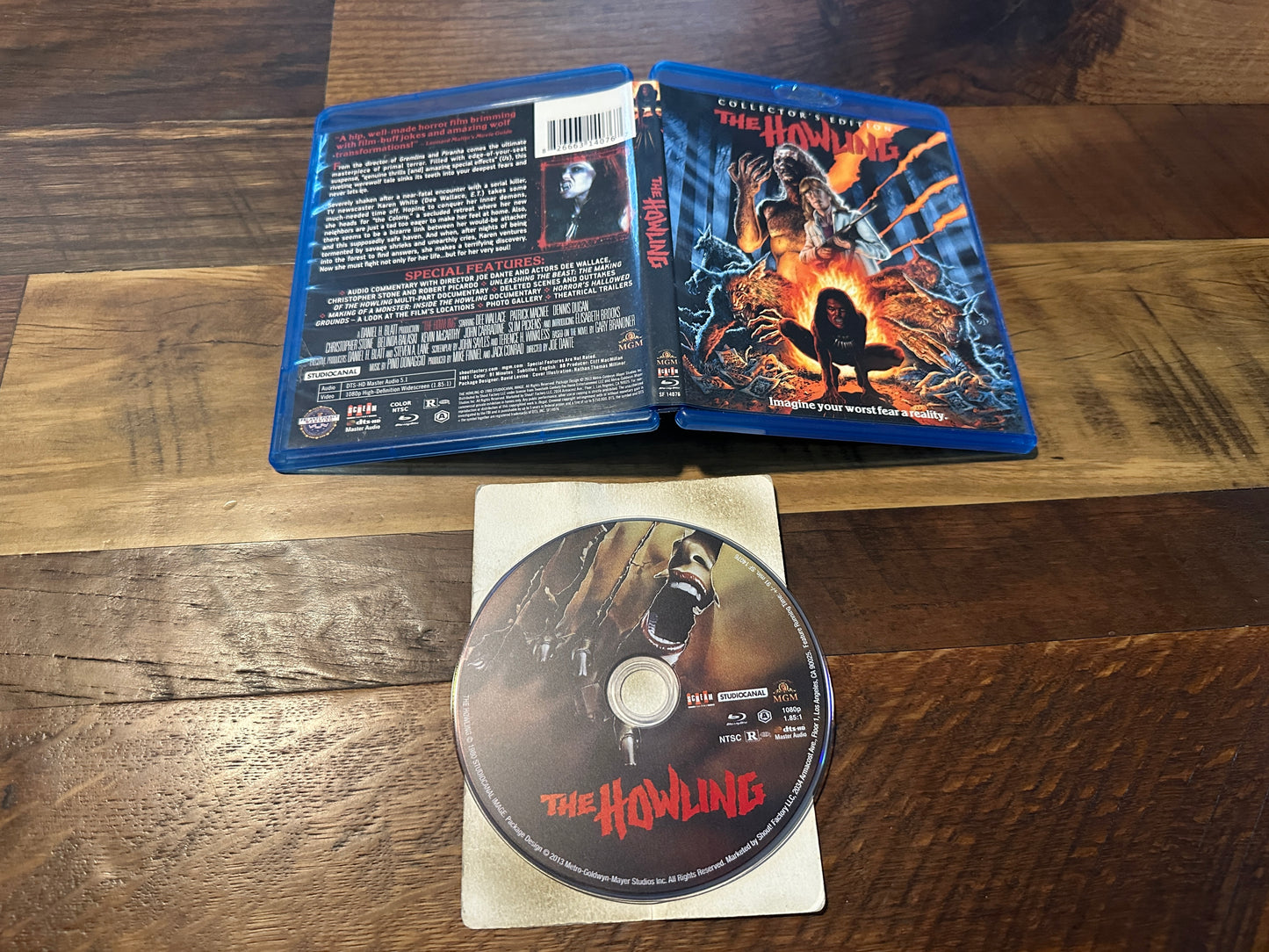 The Howling (Blu ray Scream Factory, Collector’s Edition, 80’s Horror)