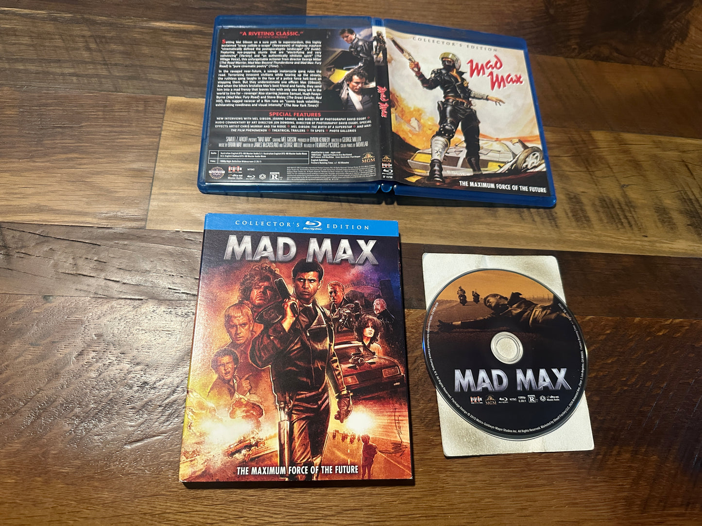 Mad Max Blu ray-Scream Factory-Collector’s Edition-Slipcover-Classic