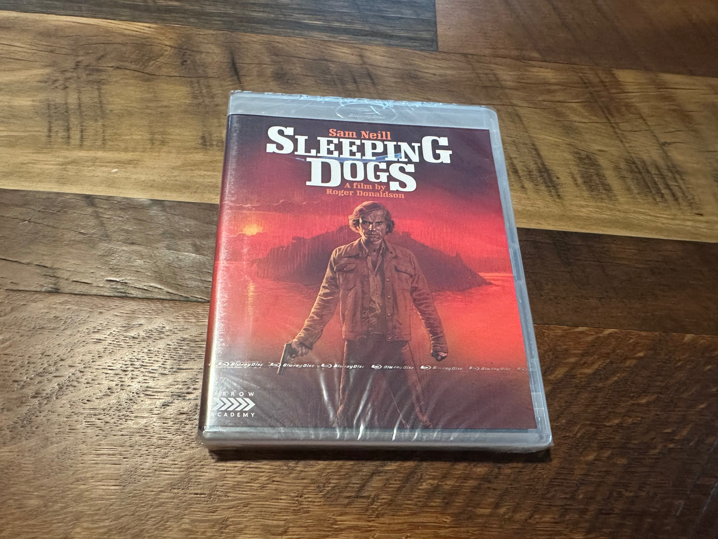 Sleeping Dogs Blu ray-Arrow Academy-US Release-70’s Classic-NEW