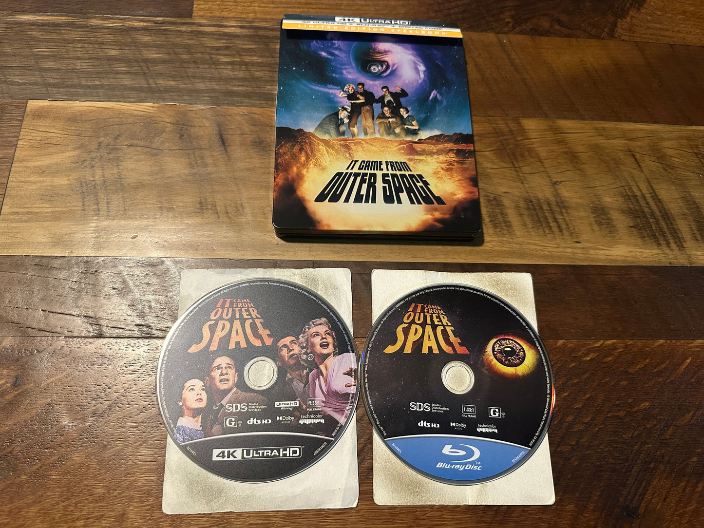 It Came From Outer Space (4K Ultra HD, Universal, Steelbook, No Digital)