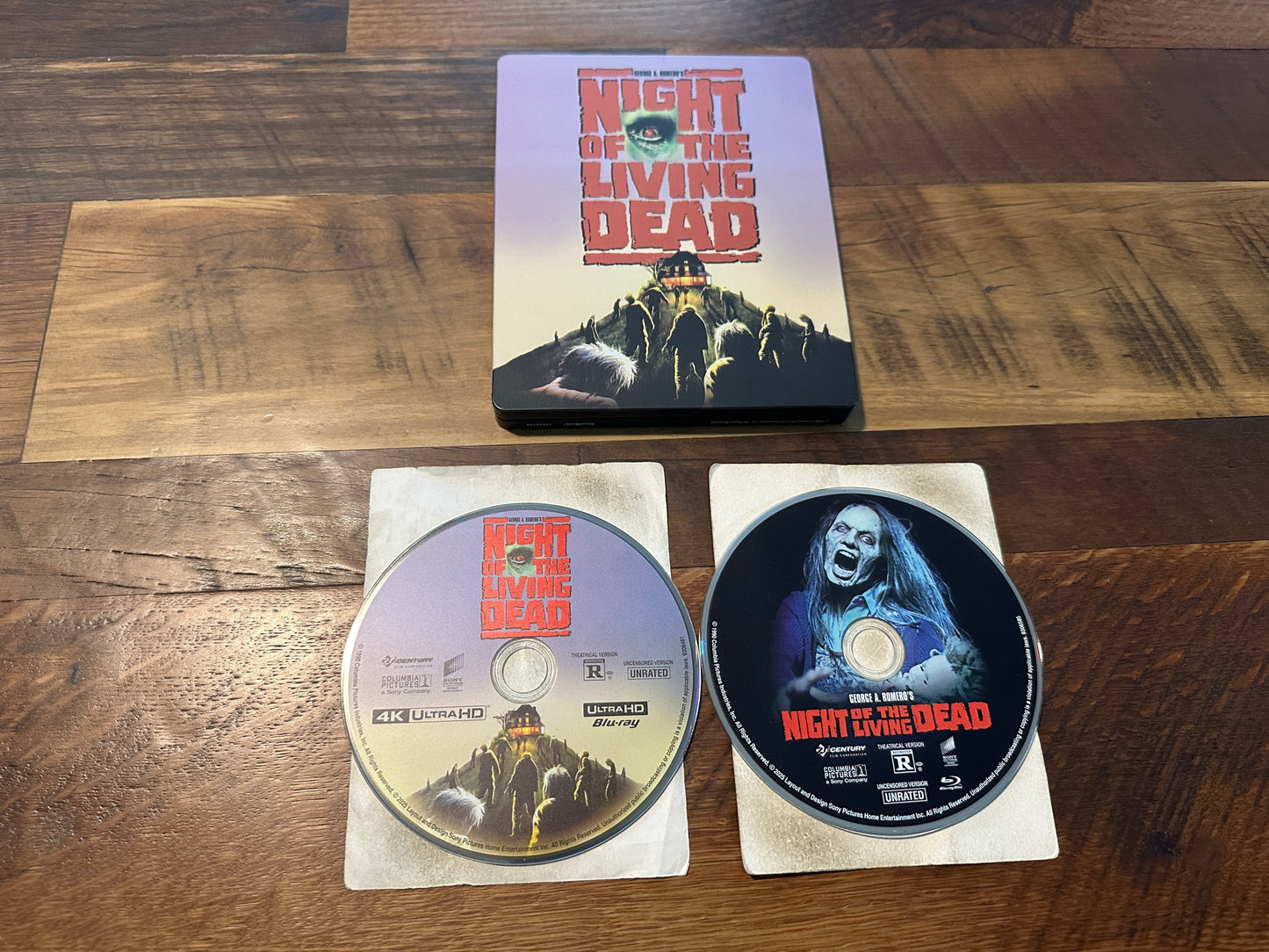 Night Of The Living Dead (4K Ultra HD/Blu ray, 35th Ann, Steelbook, No Dig)