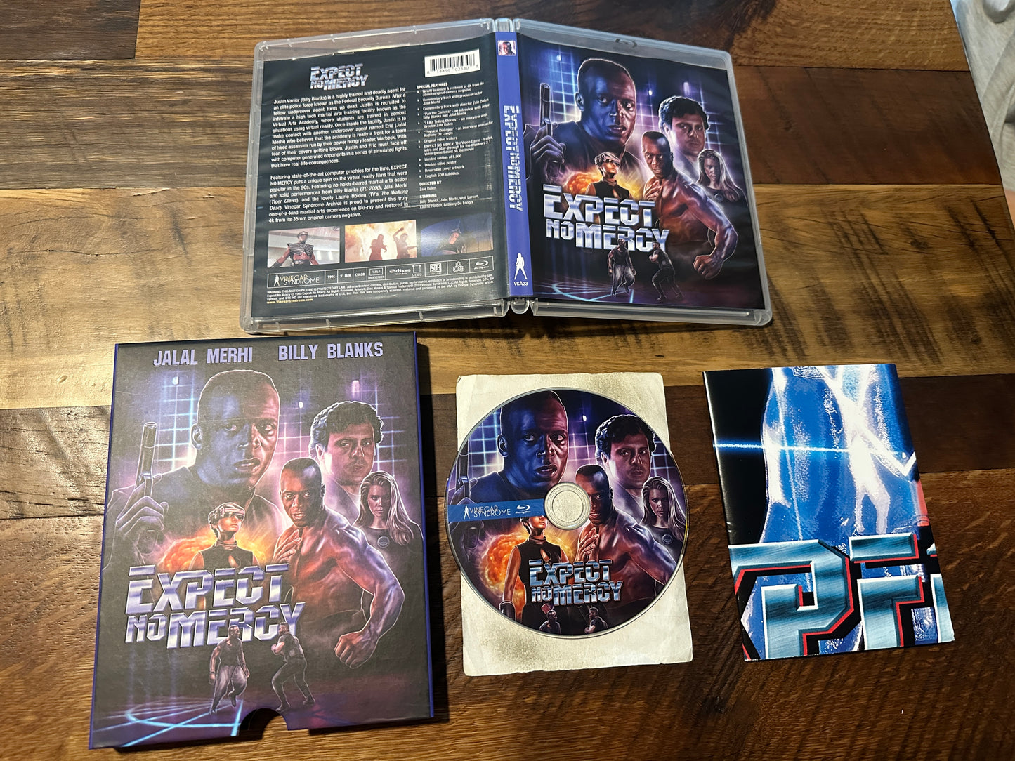 Expect No Mercy (Blu ray, Vinegar Syndrome, Slipcover, 5000 Made)