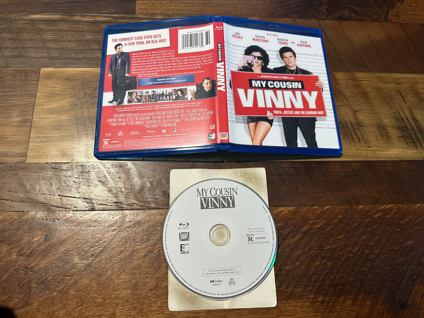 My Cousin Vinny (Blu ray, Mill Creek Entertainment, Joe Pesci Classic)