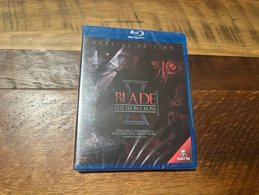 Blade the Iron Cross (Blu ray, Special Edition, Full Moon Pictures, NEW)