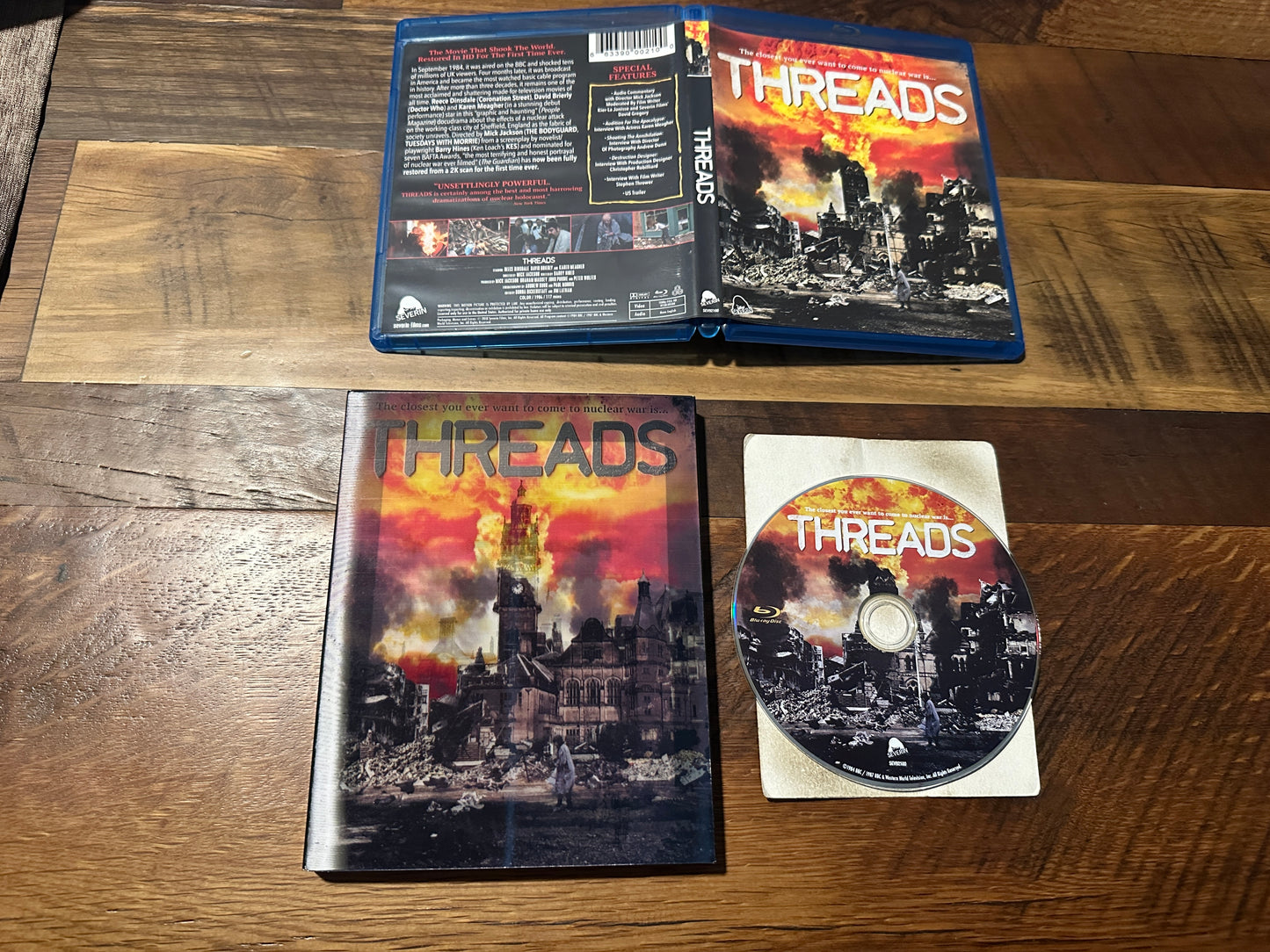 Threads (Blu ray, Severin Films, Lenticular Slipcover, 80’s Classic)
