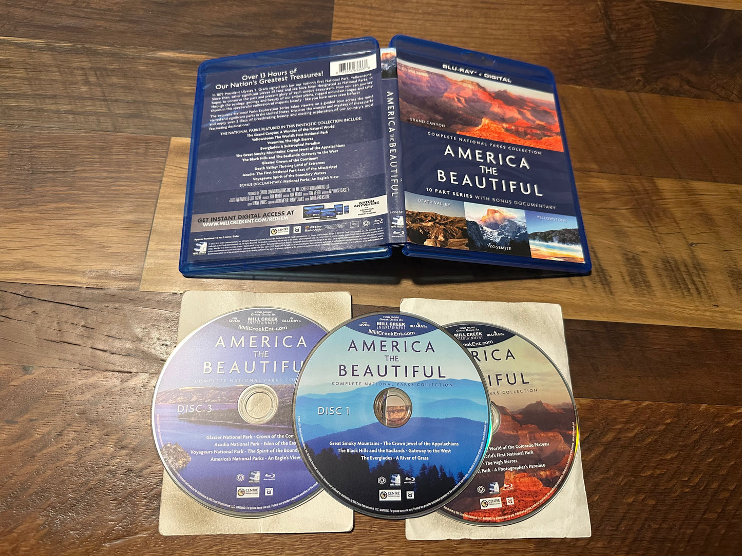 America The Beautiful Blu ray-Mill Creek Entertainment-3 Disc -No Digital