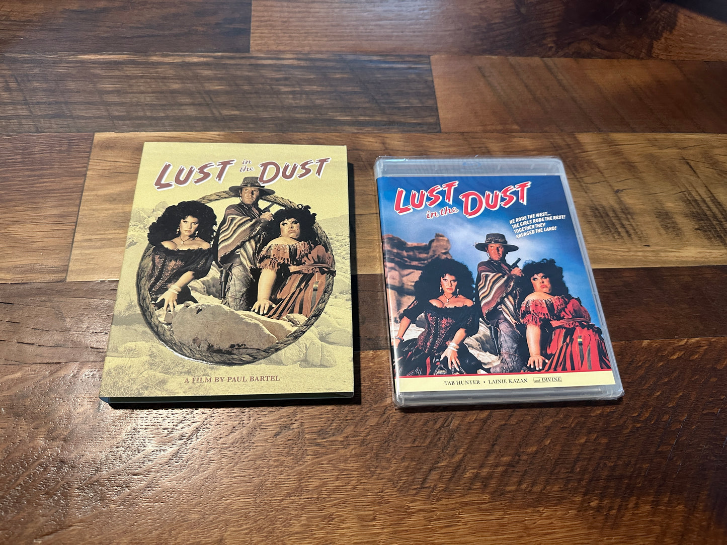 Lust In the Dust (Blu ray/DVD, Vinegar Syndrome, Rare Slipcover, 2 Disc, NEW)
