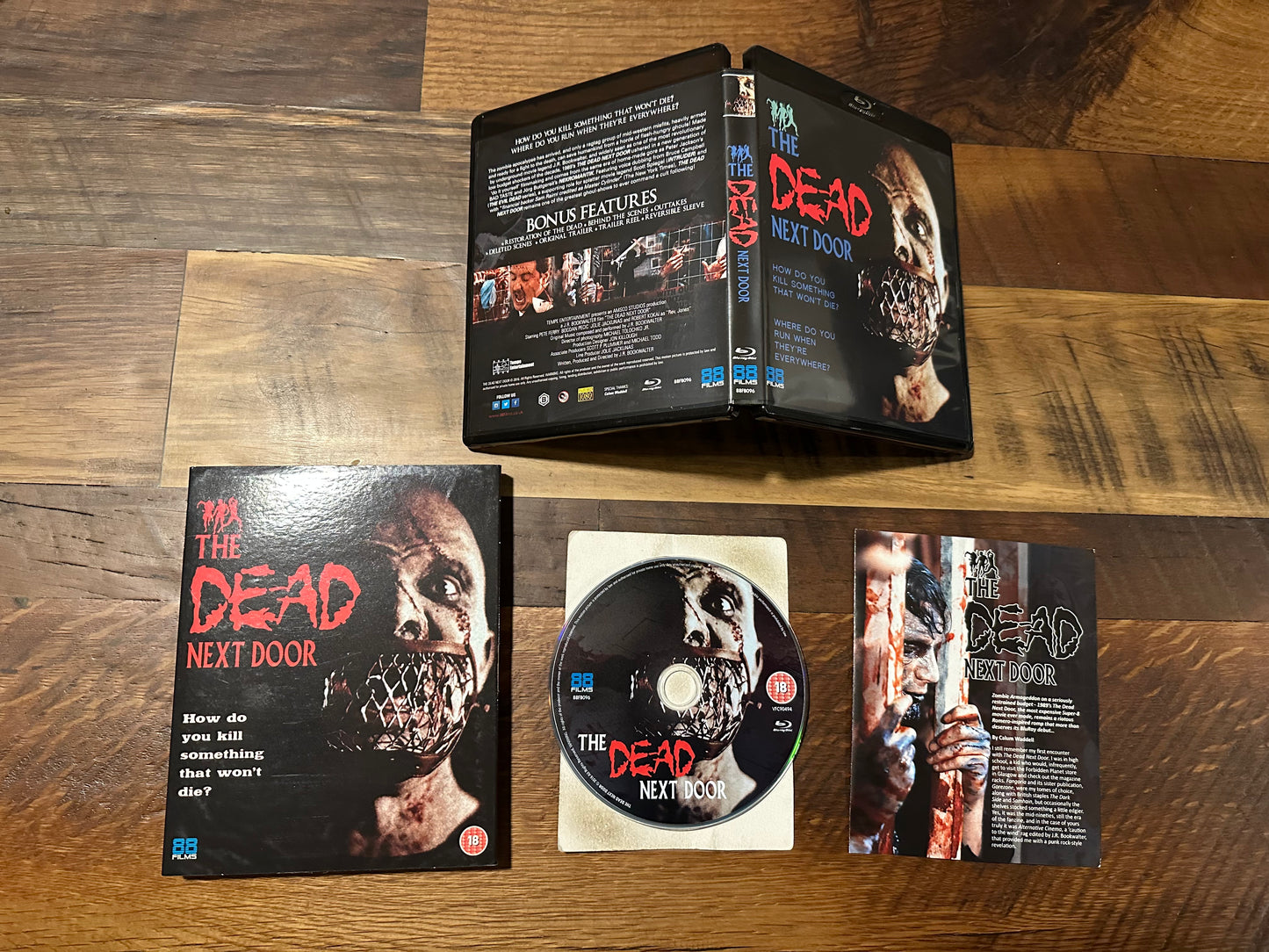 The Dead Next Door Blu ray-88 Films-Slipcover-Booklet-Region B