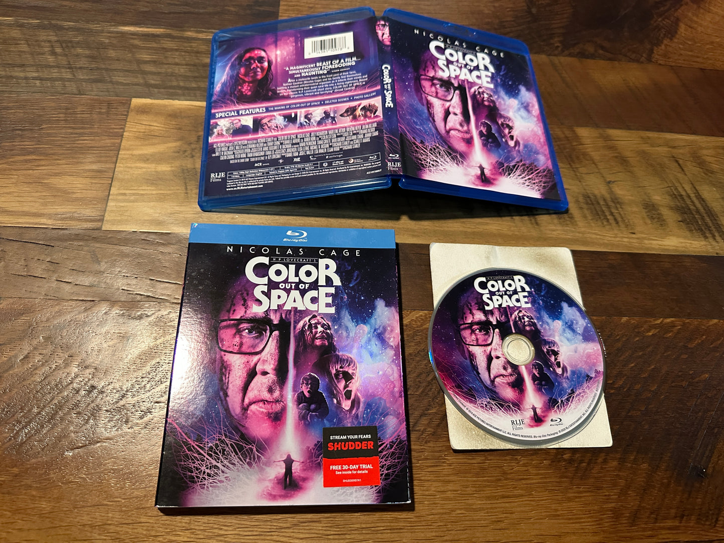 Color Out of Space (Blu ray, RLJE Films, Slipcover, Nicholas Cage Classic)