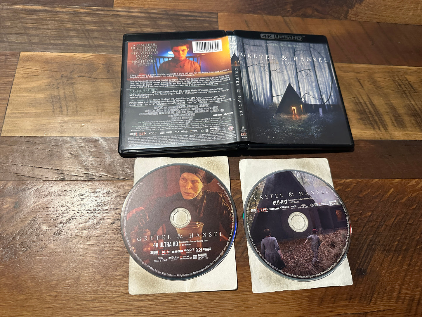 Gretel & Hansel (4K Ultra HD/Blu ray, Scream Factory, 2 Disc, Widescreen)