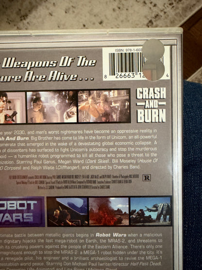 Giant Robot Action Pack: Crash and Burn / Robot Wars (DVD, Shout Factory)