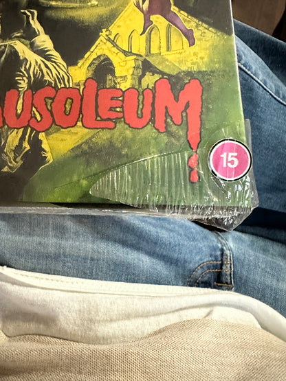 Mausoleum (Blu ray, Treasure Films, Limited Edition, Region Free, NEW)