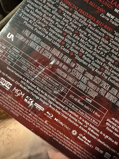 Carrie (4K Ultra HD/Blu ray, Scream Factory, Steelbook, 3 Disc, NEW)