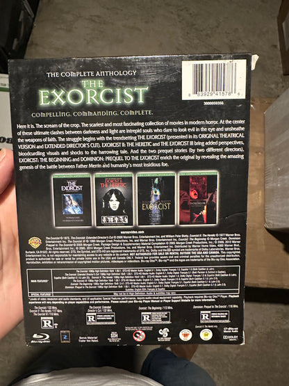 The Exorcist The Complete Anthology Blu ray-Slipcover-6 Disc