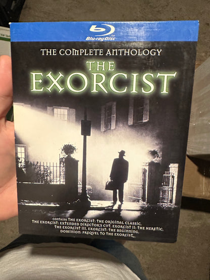 The Exorcist The Complete Anthology Blu ray-Slipcover-6 Disc