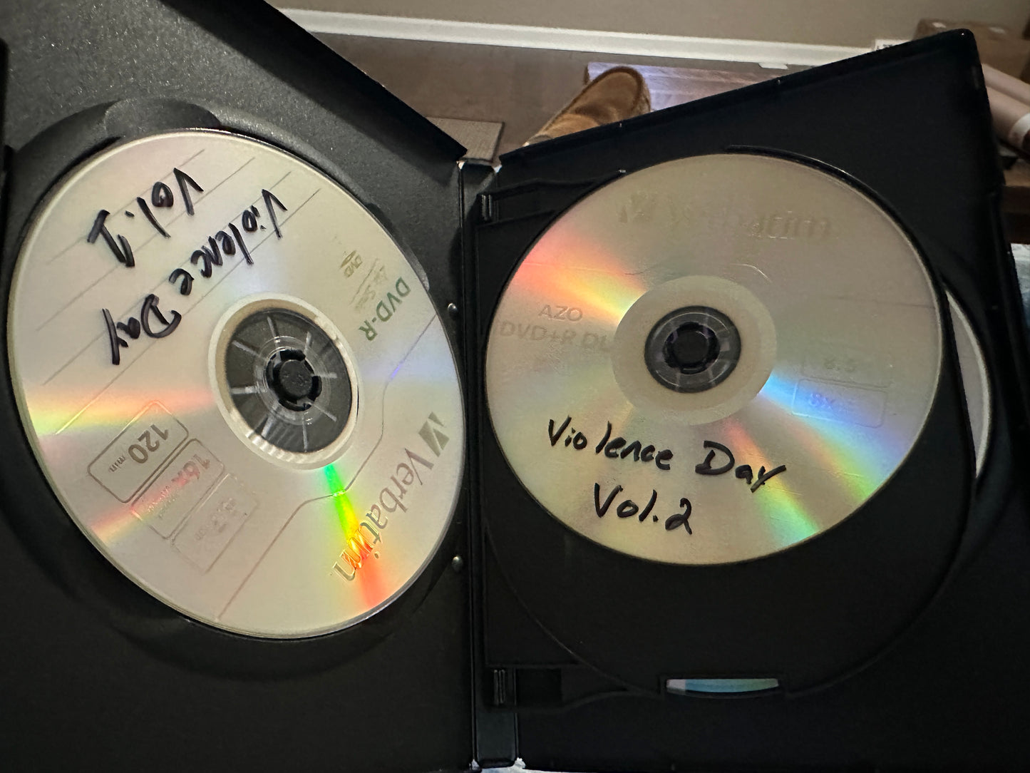 Violence Day Volume 1-4 (DVD-R, 4 Disc Set, Obscure Horror)