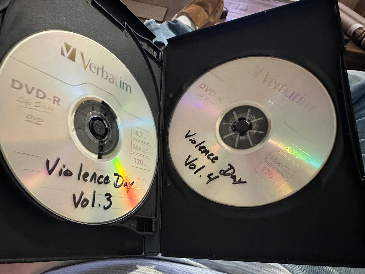 Violence Day Volume 1-4 (DVD-R, 4 Disc Set, Obscure Horror)