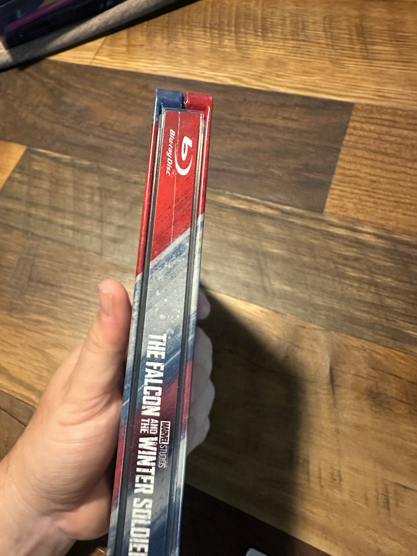 The Falcon and the Winter Soldier Complete First Season, (4K Ultra HD, Steelbook, No Dig)