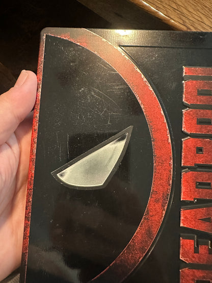 Deadpool (4K Ultra HD, Steelbook, 20th Century Fox, Classic, No Digital)