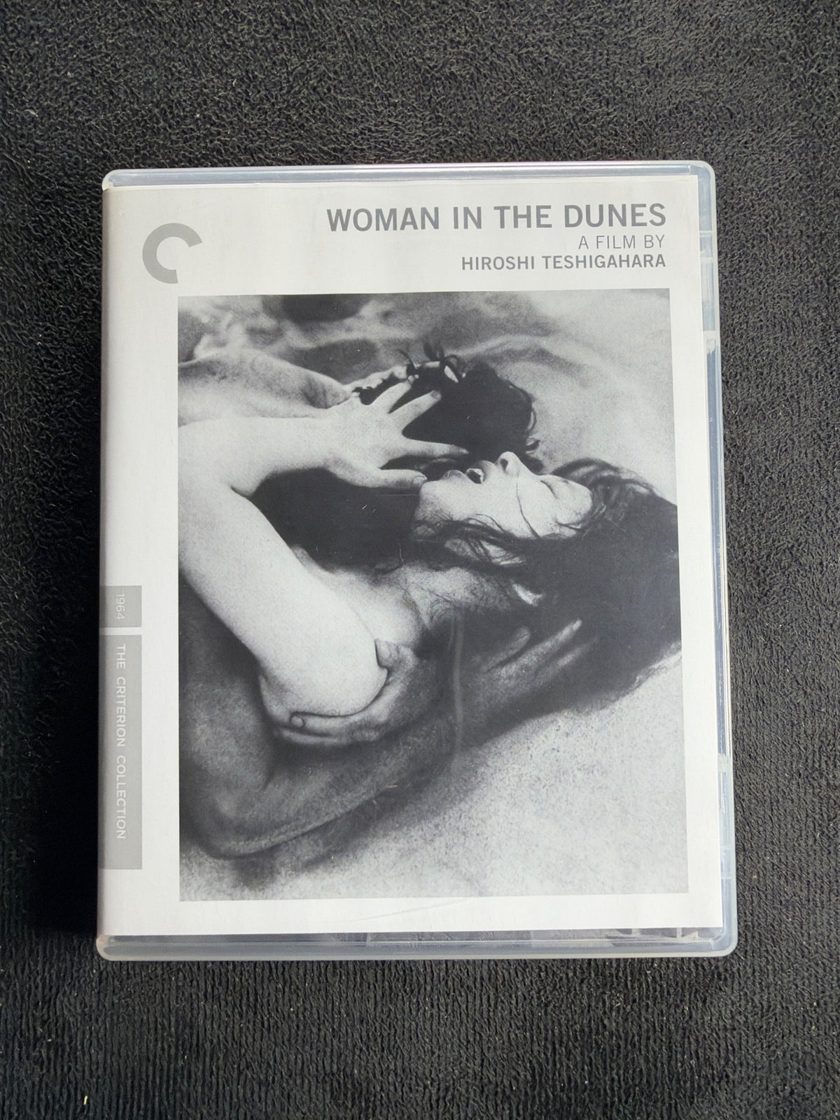 Woman in the Dunes (Blu-ray, Criterion Collection, 60's Classic , Widescreen)