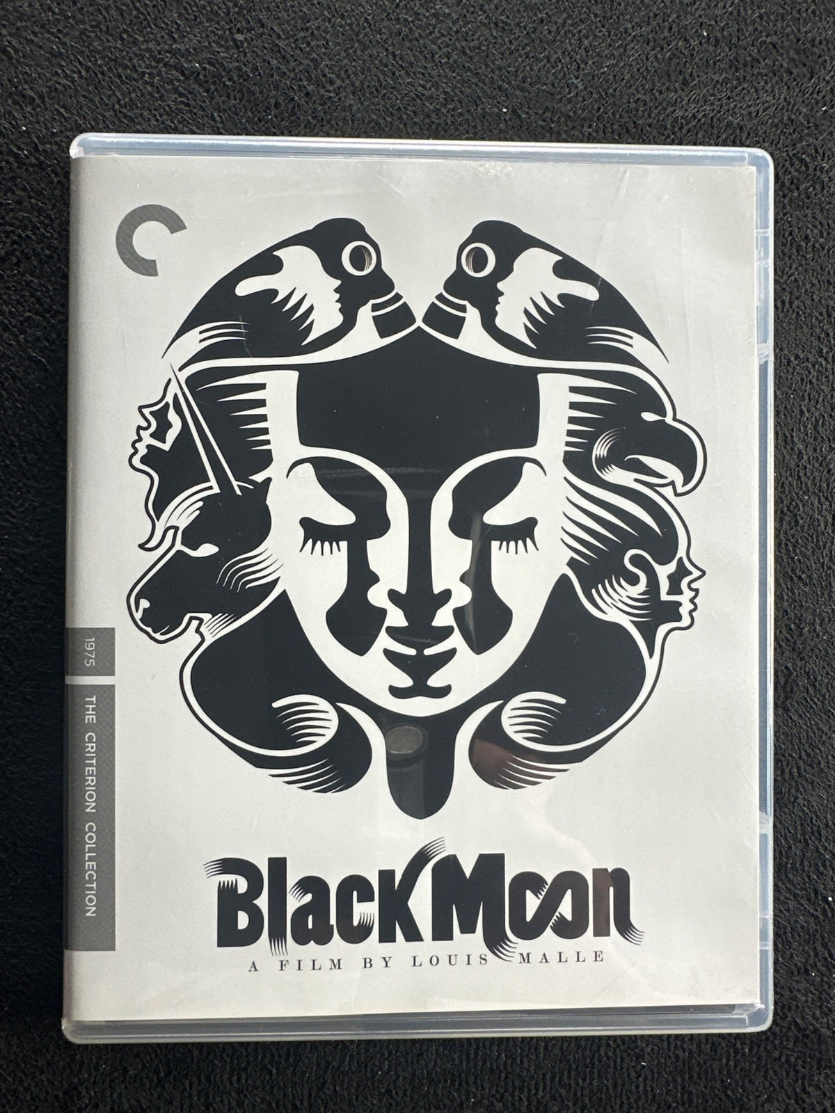 Black Moon (Blu-ray, Criterion Collection, Special Edition, 70's Classic)